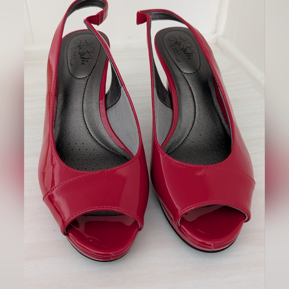Lifestride Red Faux Patent Slingback Peeptoe Heels Size 9.5
